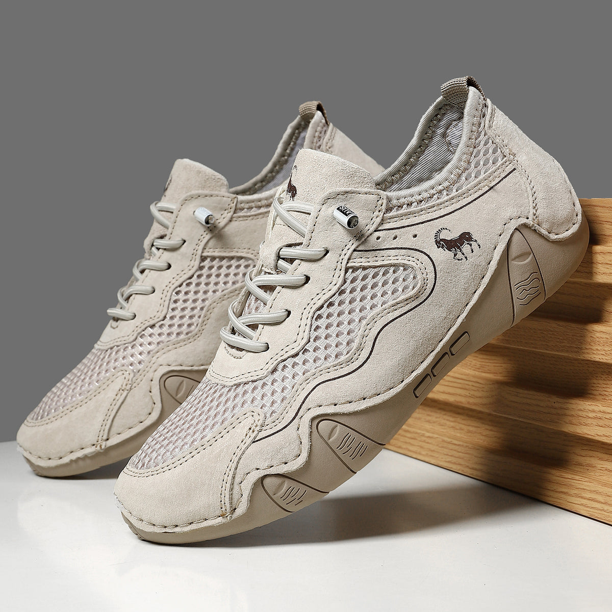 【⏰70% Discount Today - Don't Miss It】Unisex Orthopedic Suede Walking Shoes, Lightweight and Comfortable
