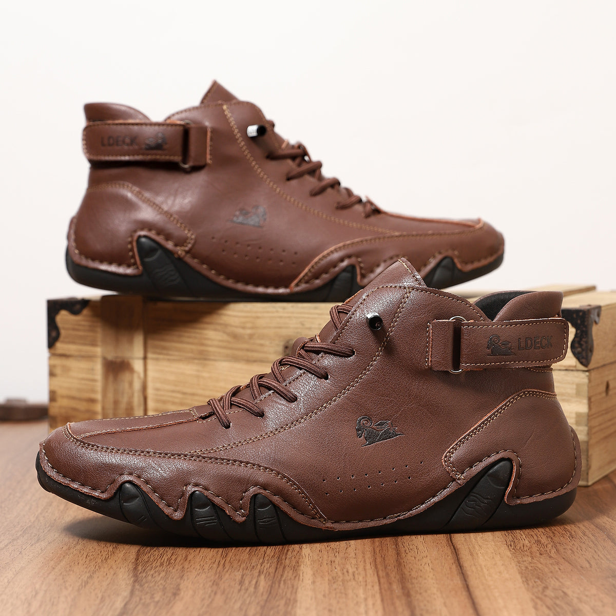 🔥70% OFF TODAY🎁Waterproof Boots Comfortable For Winter,Unisex Italian Suede Velcro High Boots