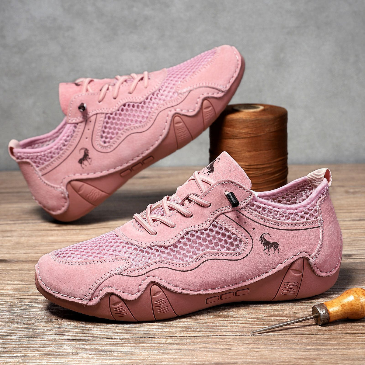 【⏰70% Discount Today - Don't Miss It】Unisex Orthopedic Suede Walking Shoes, Lightweight and Comfortable