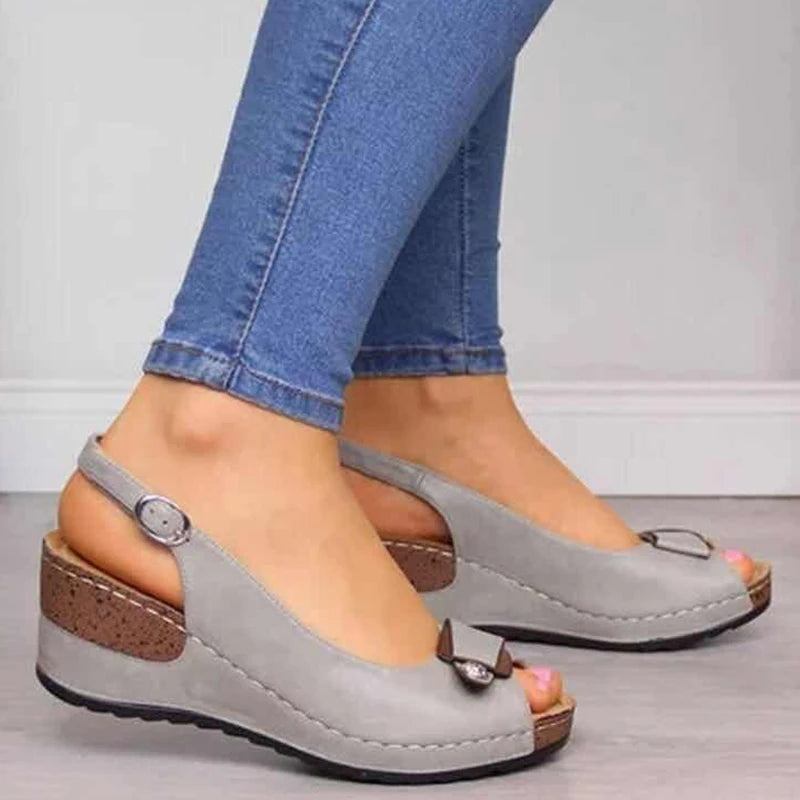 🔥Last Day Promotion 50% OFF - 2026 New Women's Comfortable Soft Sole High Heel Leather Sandals