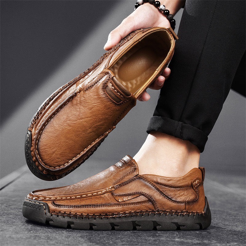 Finddbest®Men's Handcrafted Cowhide Orthopedic Loafers - Wide Toe Box