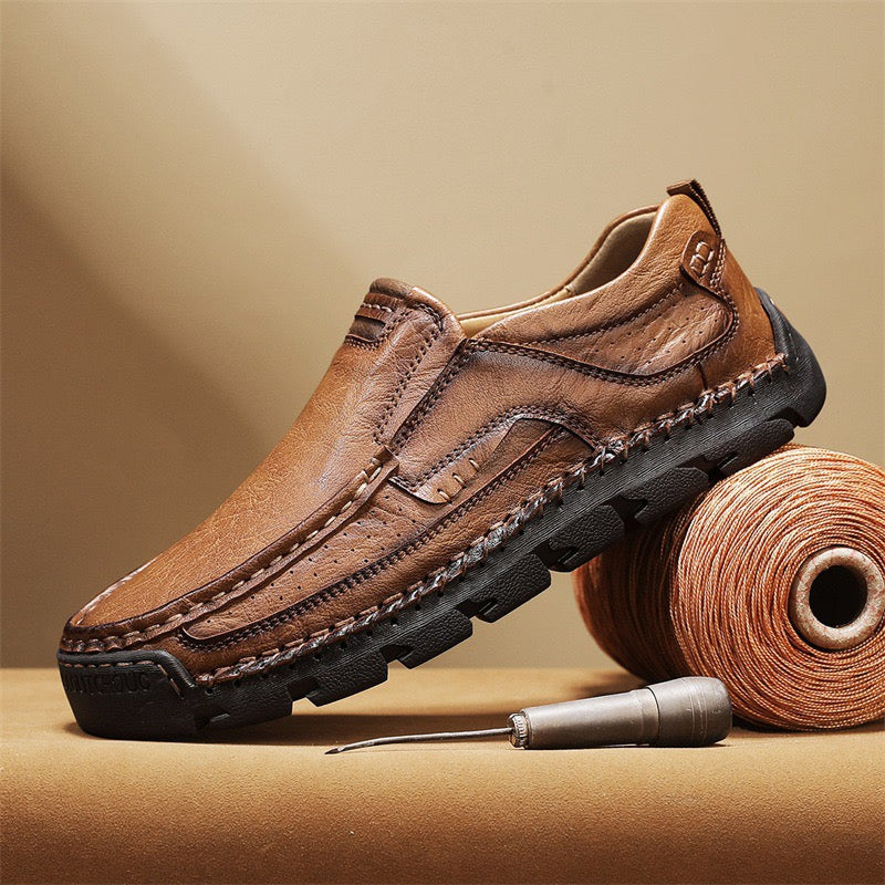 Finddbest®Men's Handcrafted Cowhide Orthopedic Loafers - Wide Toe Box