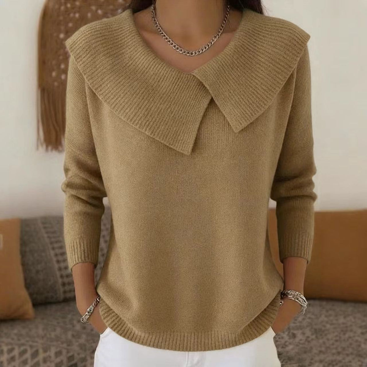 💥 Winter Best-selling  - ❄️ Stylish retro 80s style sweater with a fold-over collar, creating a slimming effect