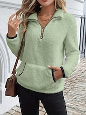 This women's pullover fleece sweatshirt is suitable for autumn and winter wear.